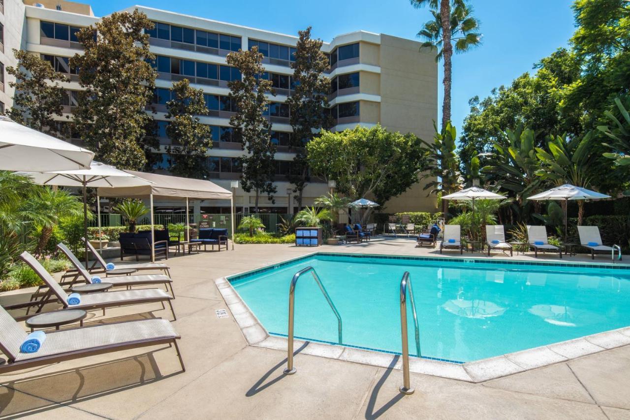 Fullerton Marriott At California State University Hotel Exterior photo